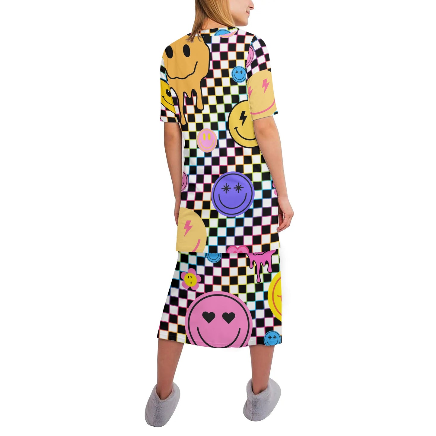 90s Checkers and Smiles - Womens Lightweight Oversize Half-Sleeve T-shirt & Midi Skirt Two-Piece Set